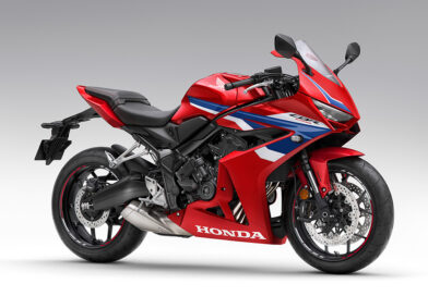 Honda CBR600RR Leads Middleweight Sales in UK