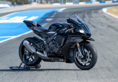 Track-Only 2025 Yamaha YZF-R1 Race and 2025 Yamaha YZF-R1 GYTR Launched