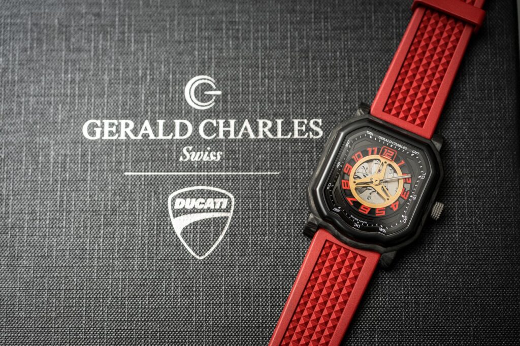 Ducati and Gerald Charles present the Maestro 4.0 Ducati 30° Anniversario 916: a jewel of fine watchmaking that pays homage to the iconic Ducati 916