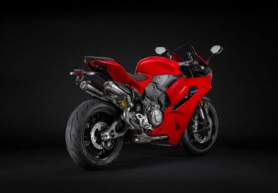 2025 Ducati Panigale V2 with New Engine Launched