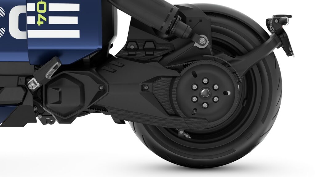 BMW Motorrad presents the new BMW CE 04