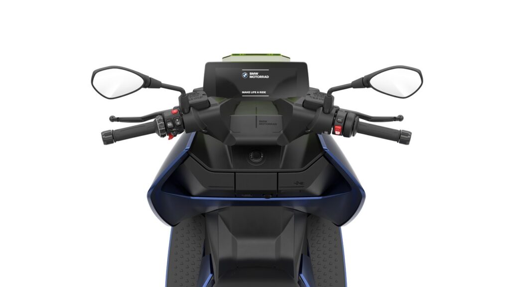 BMW Motorrad presents the new BMW CE 04