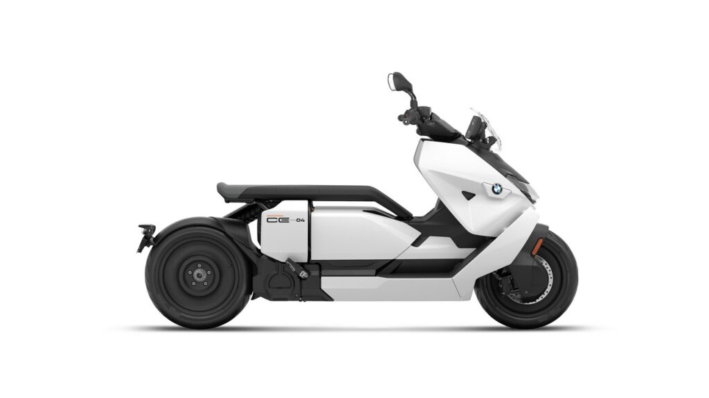 BMW Motorrad presents the new BMW CE 04