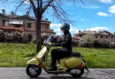 Moto.it tests the Vespa GTS 310 with the SOHO jet helmet