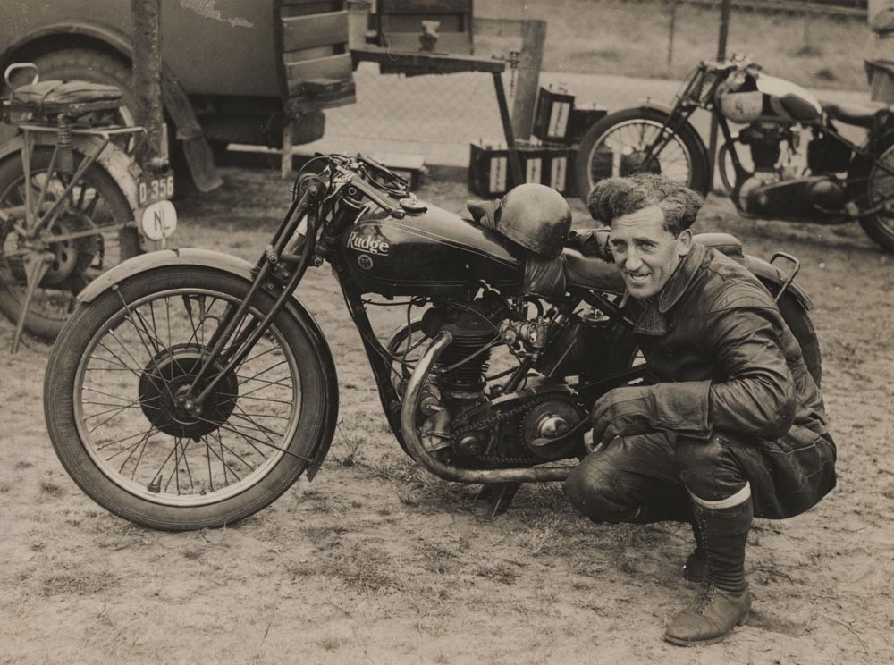 Italian Bike Week 2025: Among the stars, the forgotten 1938 Galbusera 500 V8